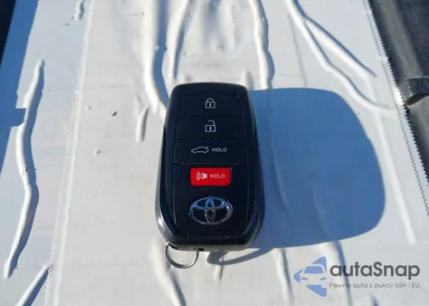 2025 Toyota Camry Le z USA, uszkodzony, nr VIN 4T1DAACK5SU604801